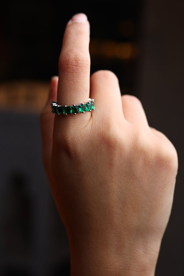 Emerald Band Ring