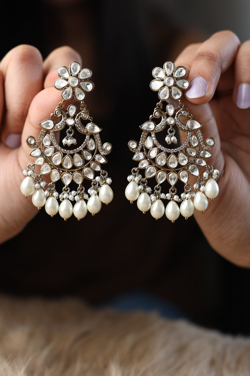 Nirali Kundan Earrings (Antique White)