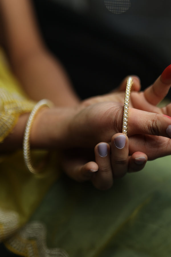 Dia Pearl Bangles