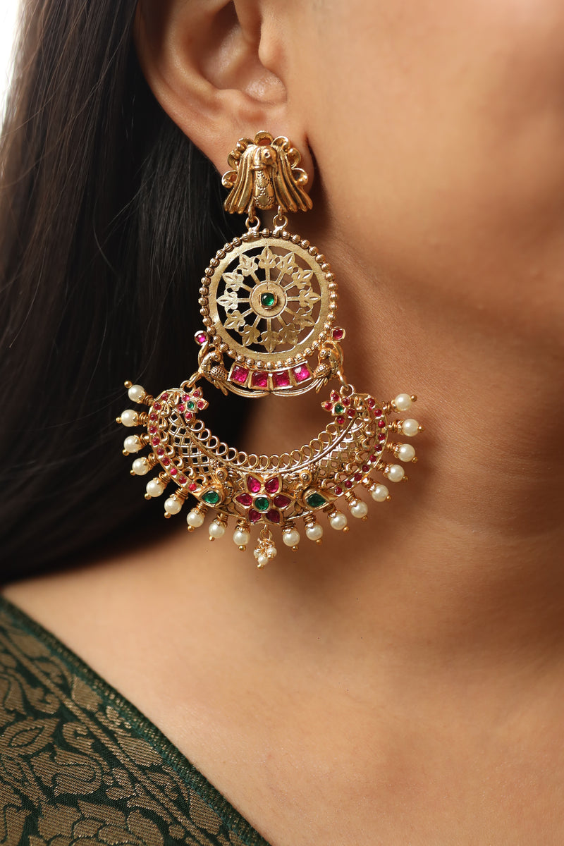 Rahi Gold Earrings