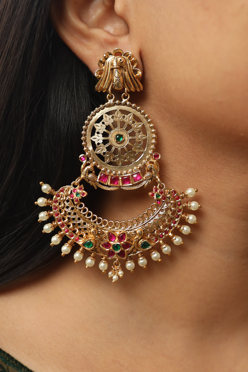 Rahi Gold Earrings