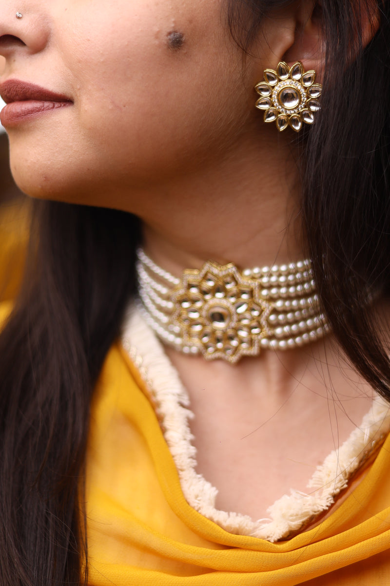 Flower Pearl and Kundan Choker Set